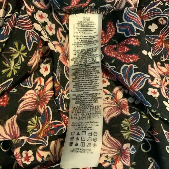 Women’s BCBGeneration sheer blouse - Picture 6 of 6